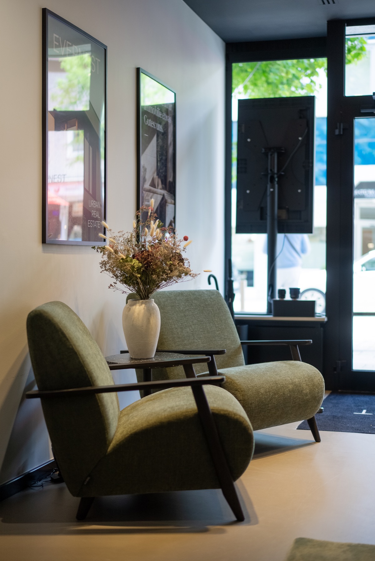 Beratungsbereich im Evernest Immobilienbüro